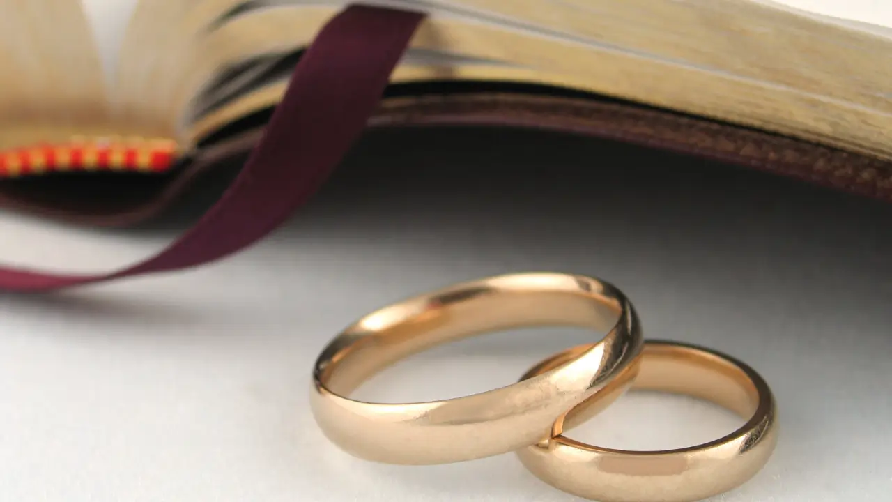 Alianças, símbolo do casamento